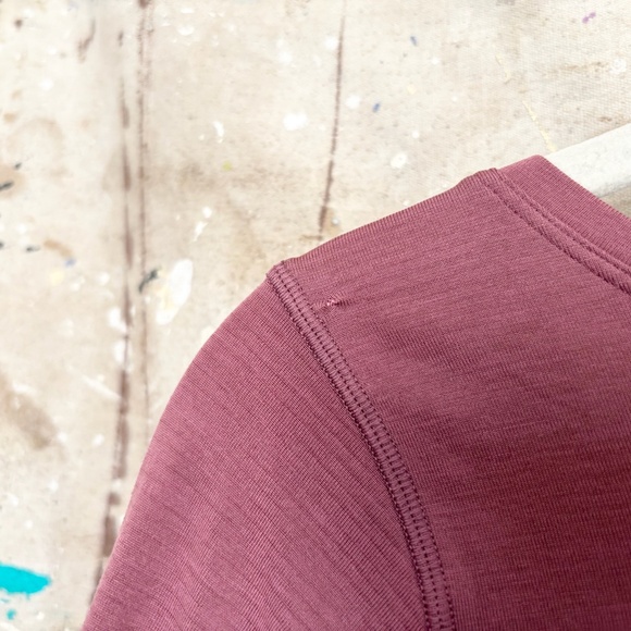 Lululemon Swiftly Speed Long Sleeve Flow, Plumful - Picture 4 of 7